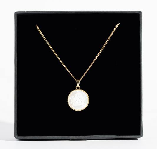 Perleťový anjelik pre ochranu